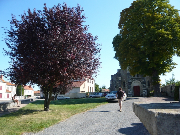 L'église de Saint Bonnet de Rochefort - Saint-Bonnet-de-Rochefort