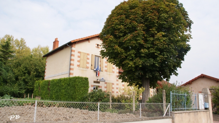 Mairie - Saint-Étienne-de-Vicq