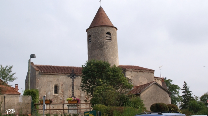 +église Romane Saint-Etienne ( 11 Em Siècle ) - Saint-Étienne-de-Vicq