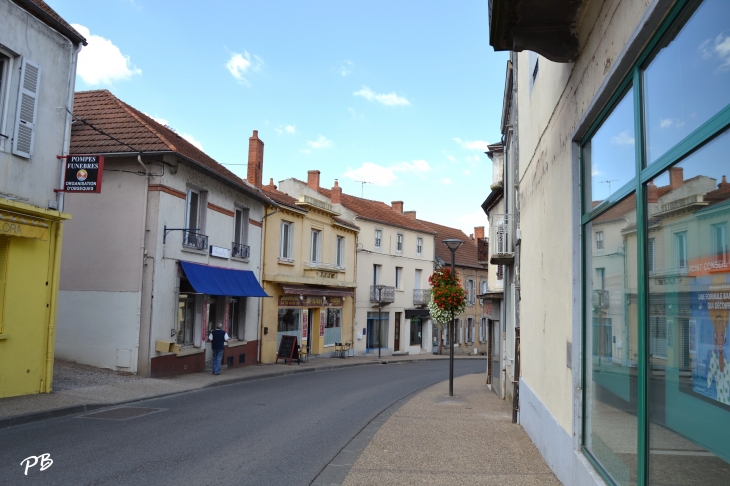  - Saint-Germain-des-Fossés