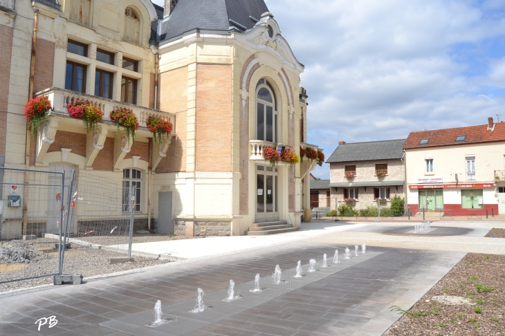 Mairie - Saint-Yorre