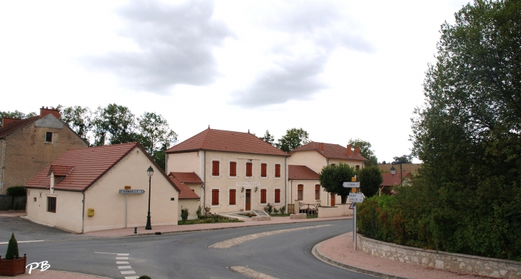 Mairie - Seuillet