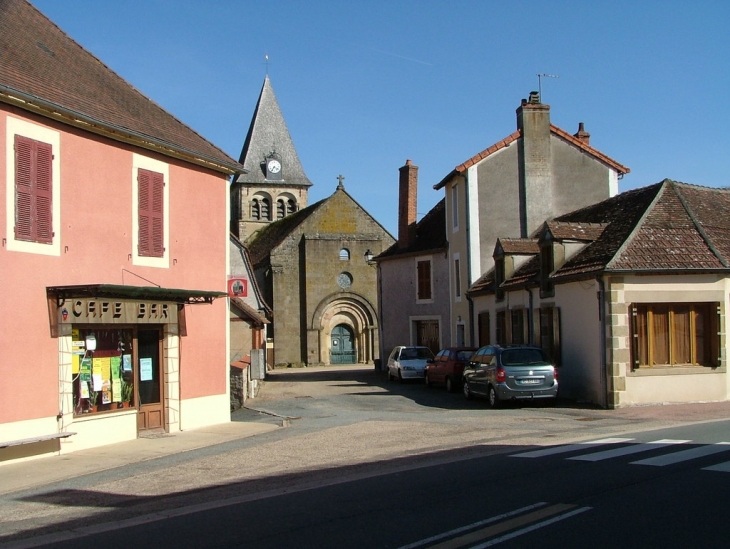 L'église - Theneuille