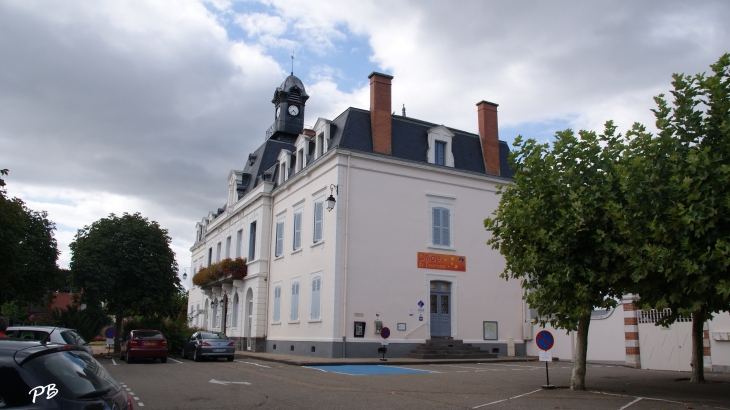 Hotel-de-Ville - Varennes-sur-Allier