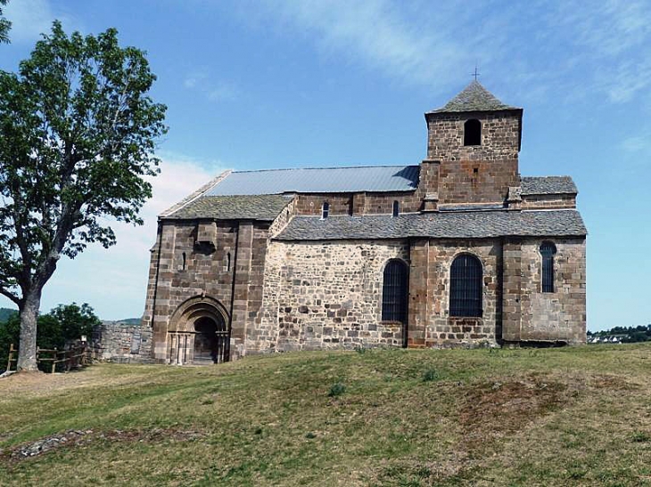 L'église de Bredons - Albepierre-Bredons