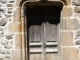 Photo suivante de Ally encadrement-de-porte-et-linteau-scultés au château de la Vigne
