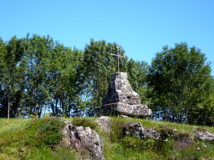 Croix de chemin - Auzers