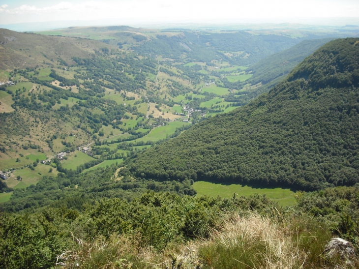 Vallée de Brezons depuis la Croix d'Imbiquerou