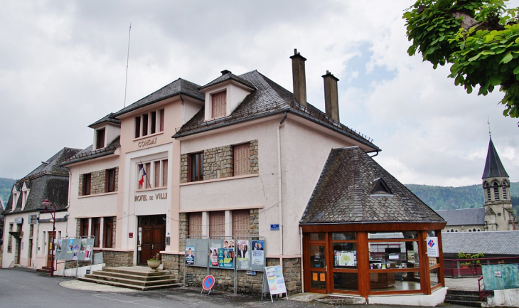 Hotel-de-Ville - Condat