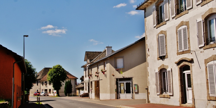 La Commune - Labrousse