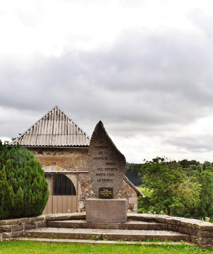 Monument-aux-Morts - Lacapelle-Barrès