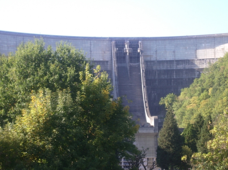 Barrage de Bort - Lanobre