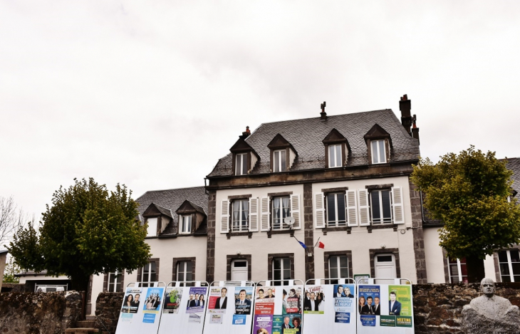 La Mairie - Montboudif