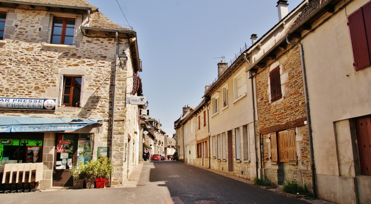 La Commune - Montsalvy