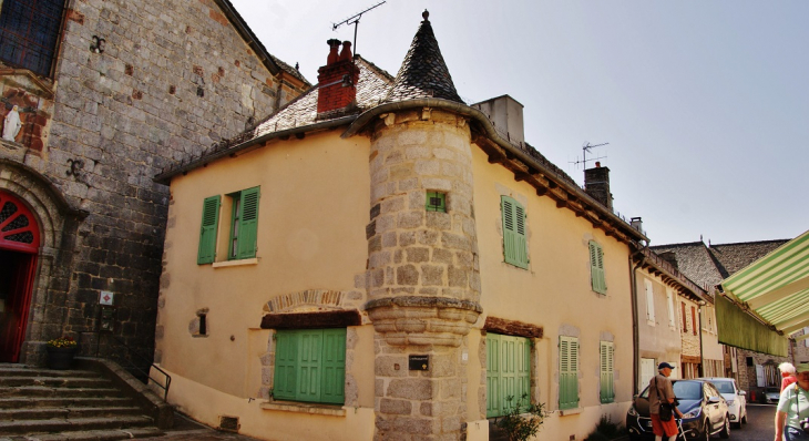 La Commune - Montsalvy