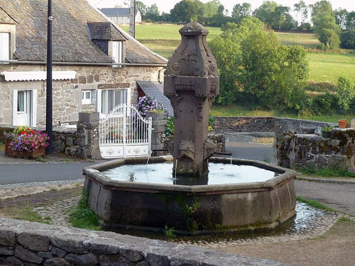 La fontaine - Moussages