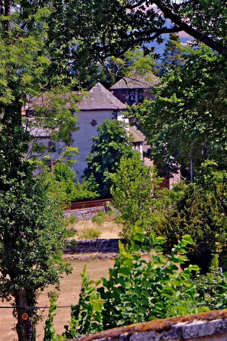 A Cercles - Neussargues-Moissac