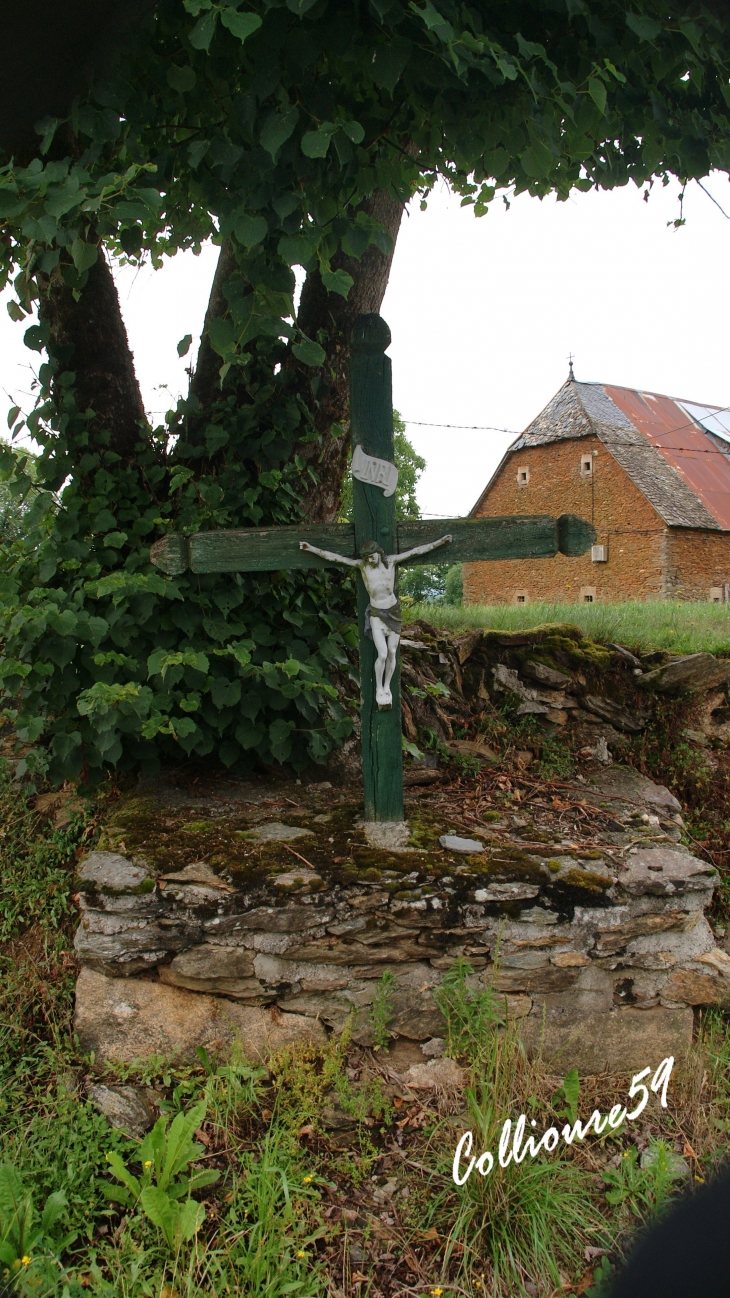 Enchanet commune de Pleaux