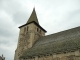 Clocher de l'église Saint-Georges. Eglise romane bâtie du XIe au XVe siècles.