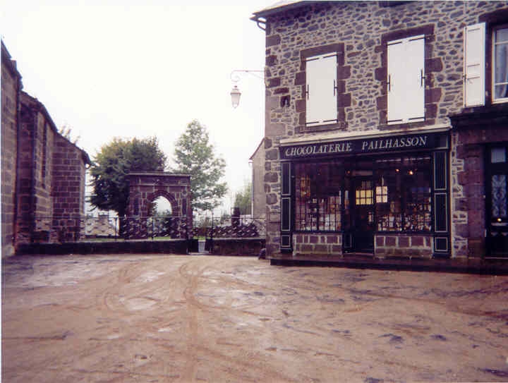 Monument aux Morts - Salers