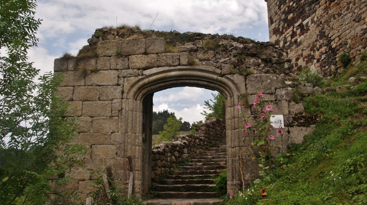 Le Château - Arlempdes