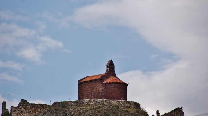 Le Château ( la Chapelle ) - Arlempdes