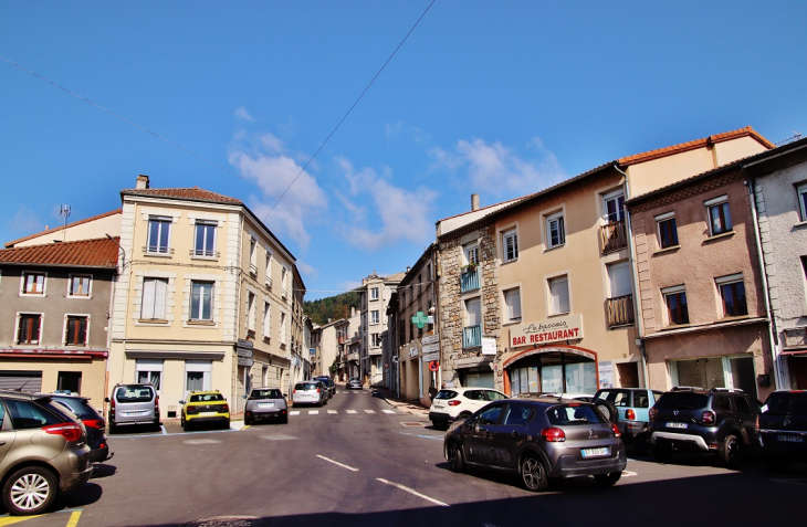 La Commune - Bas-en-Basset