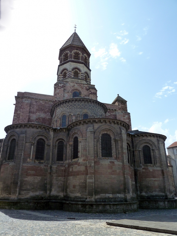 La basilique saint Julien : chevet - Brioude