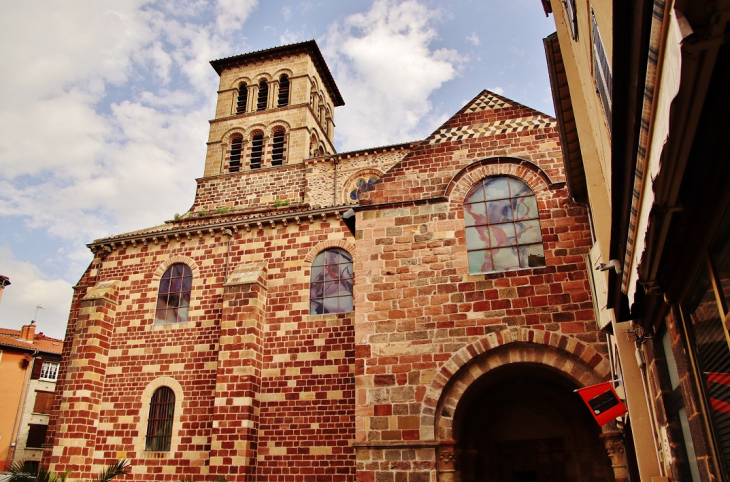  Basilique St Julien - Brioude