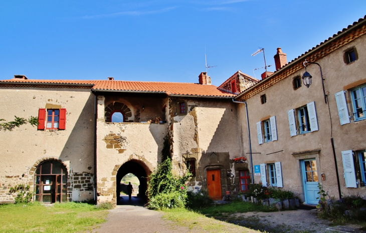 La Commune - Chanteuges