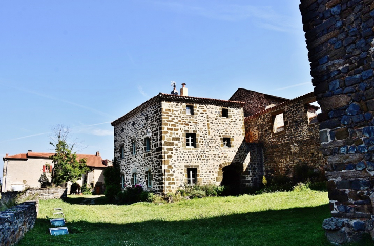 La Commune - Chanteuges