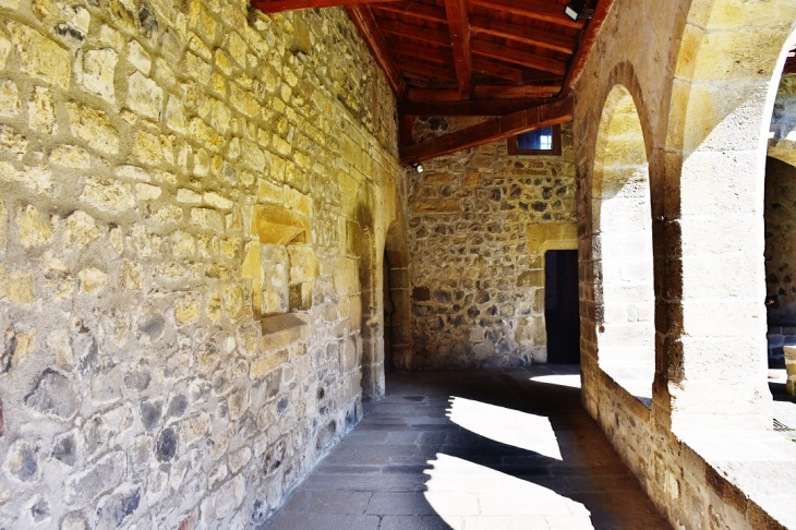 Le Cloître - Chanteuges