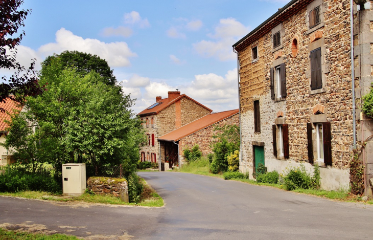 La Commune - Chassagnes