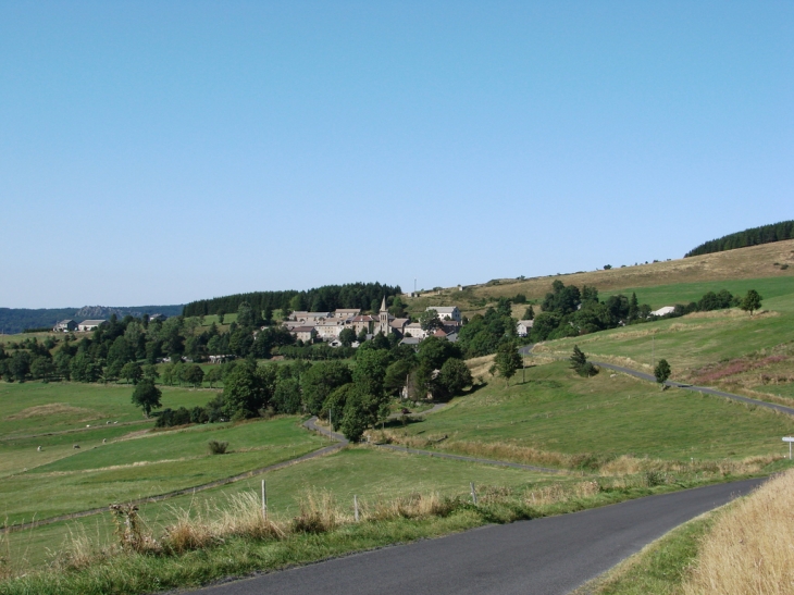 Le village de chaudeyrolles