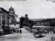 La grande place, vers 1910 (carte postale ancienne).