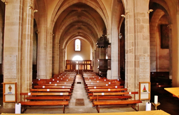 èèéglise St Caprais - Craponne-sur-Arzon