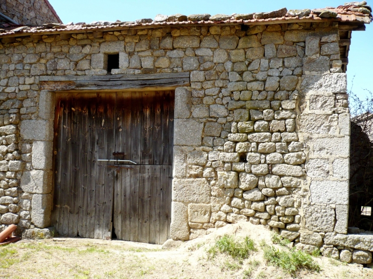 Remise à Pompeyrin. - La Besseyre-Saint-Mary