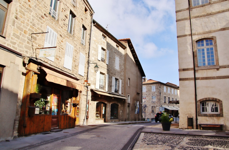 La Commune - La Chaise-Dieu