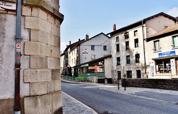 La Commune - La Chaise-Dieu