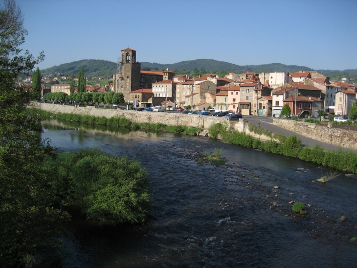 L'Allier, le quai - Langeac