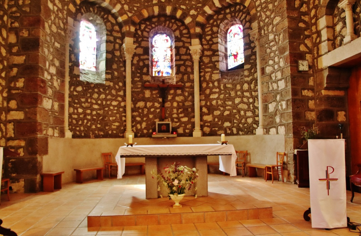 èèèéglise St vincent - Lantriac