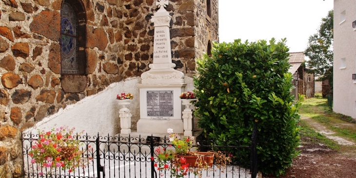 Monument aux Morts - Le Brignon