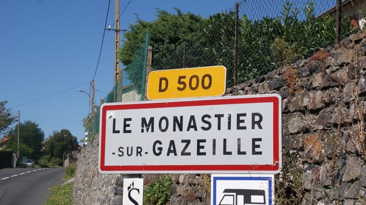  - Le Monastier-sur-Gazeille