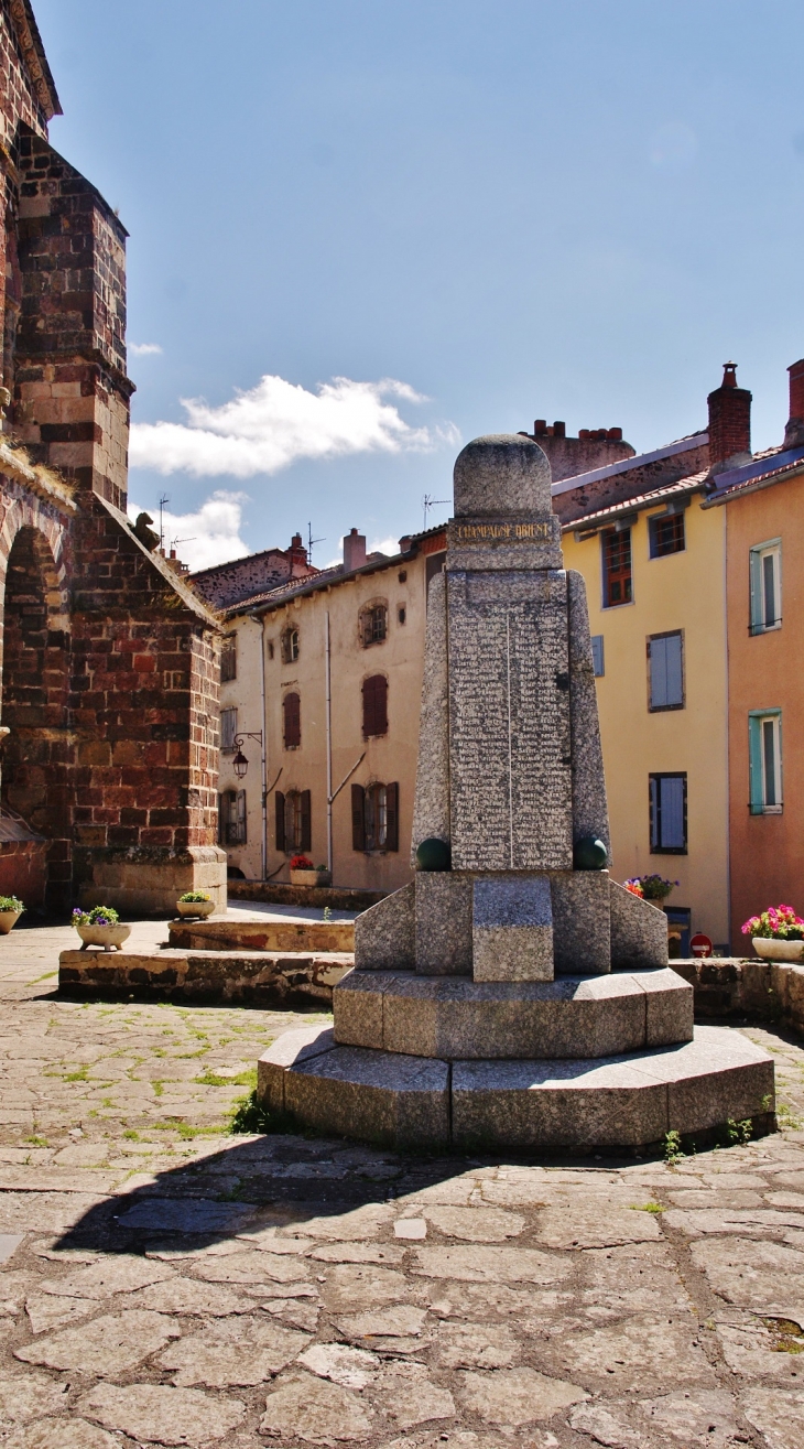 Monument aux Morts - Le Monastier-sur-Gazeille