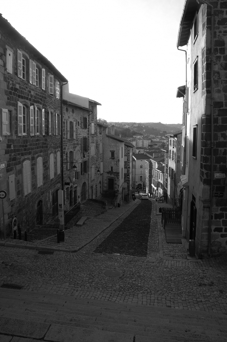 Rue des Tables - Le Puy-en-Velay