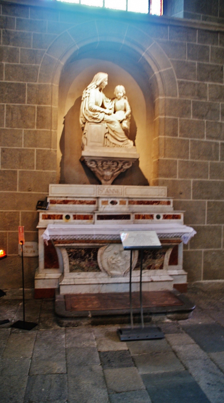 +Cathédrale Notre-Dame  - Le Puy-en-Velay