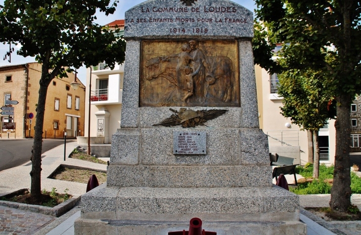 Monument aux Morts - Loudes