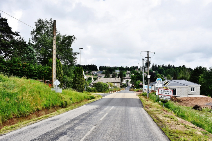 La Commune - Mazet-Saint-Voy