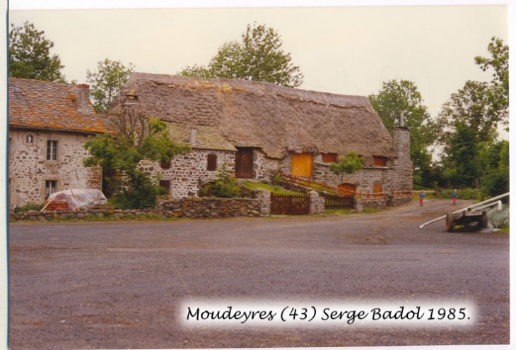 Moudeyres (43)  D