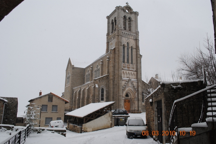 Eglise de pradelles sous la neige